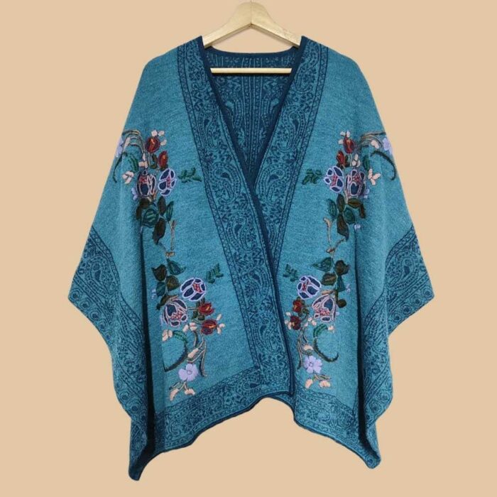Ruana KjantuCollection