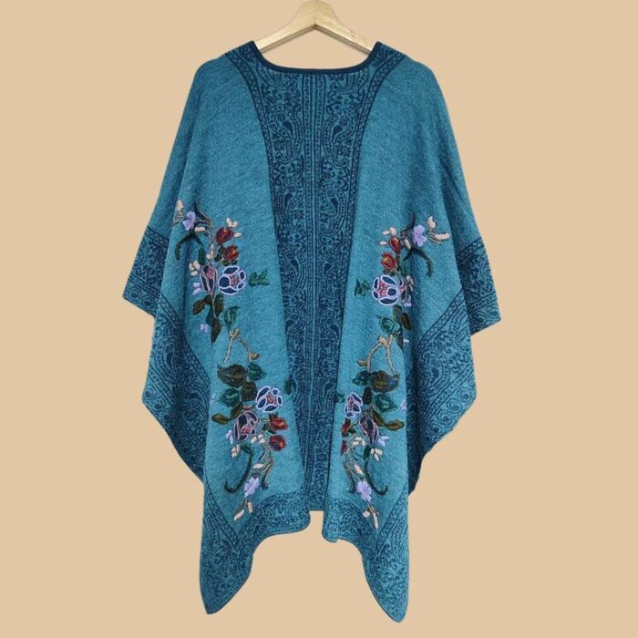 Ruana KjantuCollection